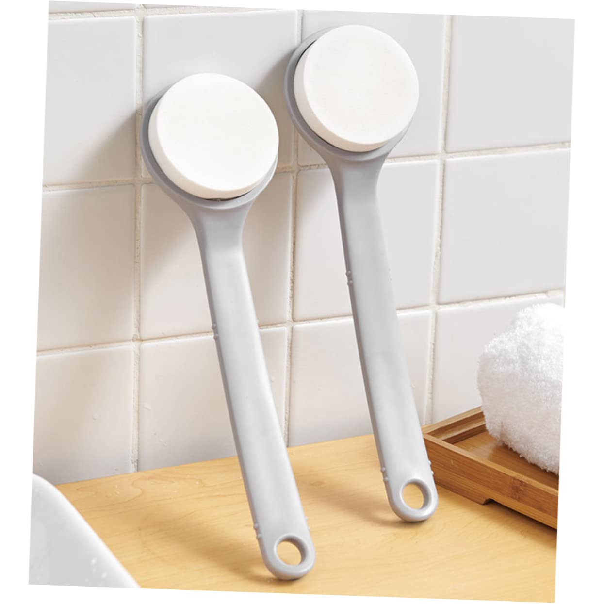 Long-Handled Bathing Sponge